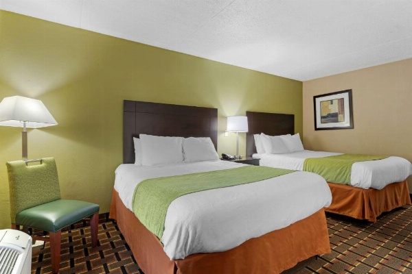 SureStay Hotel by Best Western Lenoir City image 26